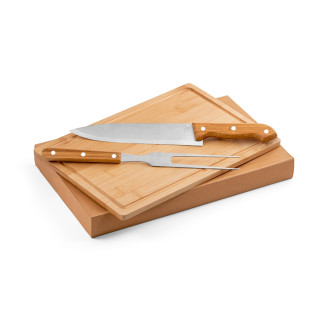 KIT CHURRASCO COM TÁBUA E 2 PEÇAS
