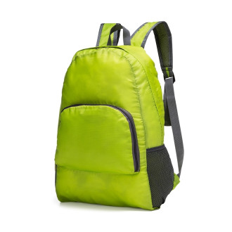 MOCHILA DOBRÁVEL DE 21 LITROS CONFECCIONADA EM NYLON IMPERMEÁVEL